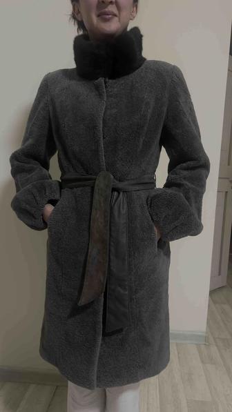 Продаю шубу.