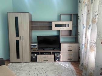 Шкаф в гостиную