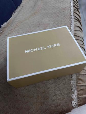 Michael Kors Женские кроссовки