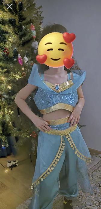 На прокат для девочек на утренники