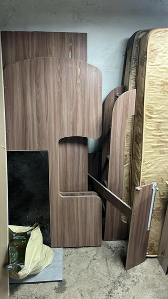 Продам двухъярусную кровать