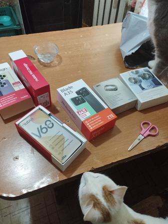 Продам телефон.