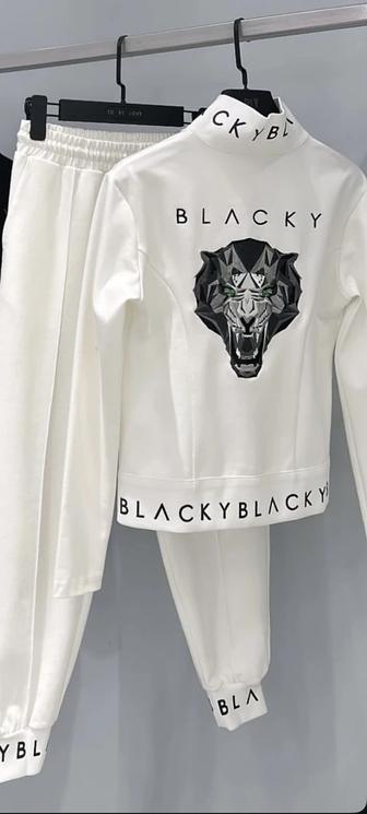 Белая спортивка барс Blacky