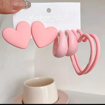 Наборы женской бижутерии