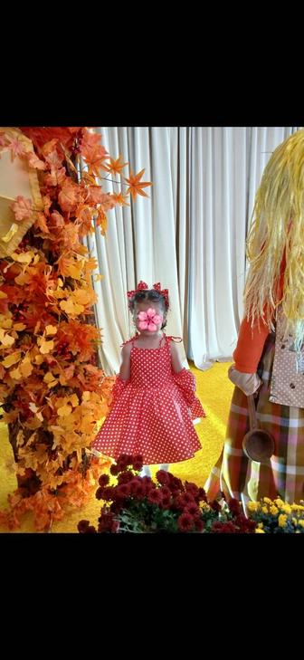 Платье нарядное