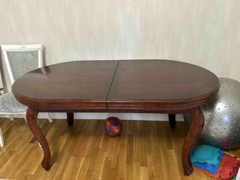 Продам деревянный стол