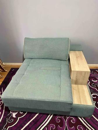 Продам срочно диван раскладной