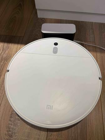 Продам робот пылесос