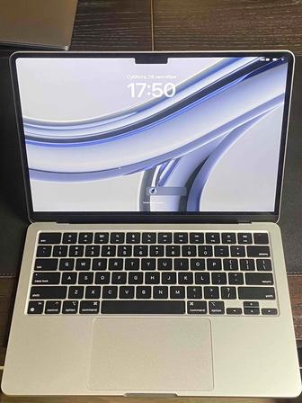 macbook air M2 2022