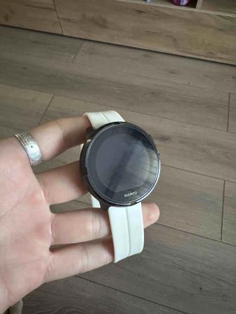 Продам часы Suunto