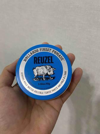 Помада для укладки волос