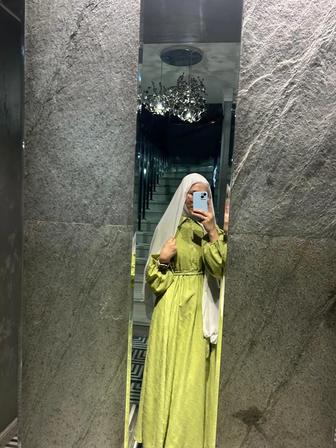Женская одежда и платье