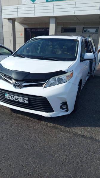 Услуги минивэна до 7 человек