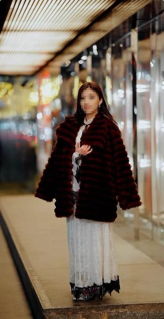 Продам эко шубу бордовую