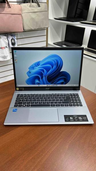 Ноутбук Acer Aspire 3/ i3 1215U/ 8ГБ /512SSD /15.6 / как НОВЫЙ!