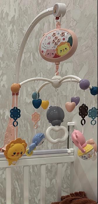 Мобиль, подвесные игрушки, колыбель