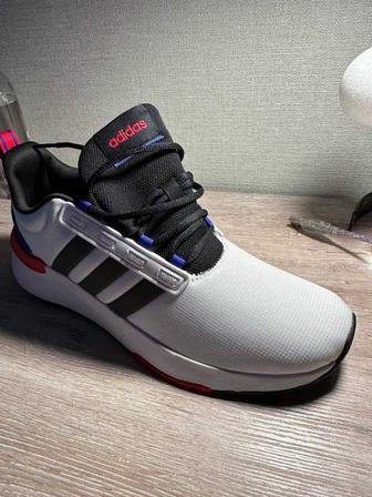 Adidas racer tr21