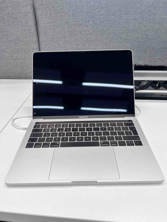 MacBook Pro13, (2019)