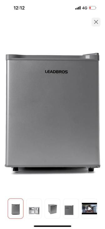 Холодильник в отличном состоянии , мес только пользовались