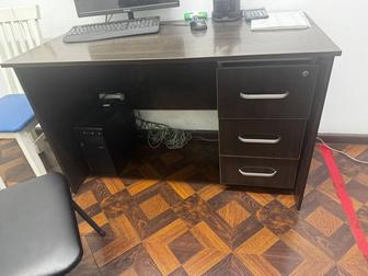 Письменные столы, компьютерные столы