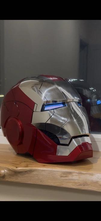 Коллекционный шлем Iron Man Mark V (Голосовое управление)