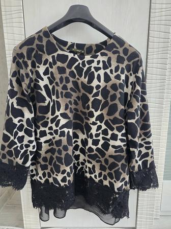 Продам женскую кофту