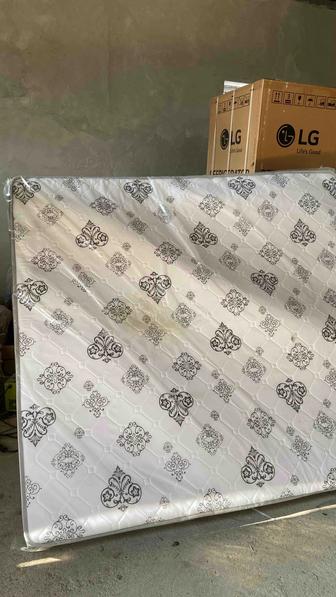 Матрас новый 180х200см