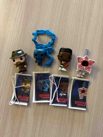 Коллекционные игрушки kinder joy