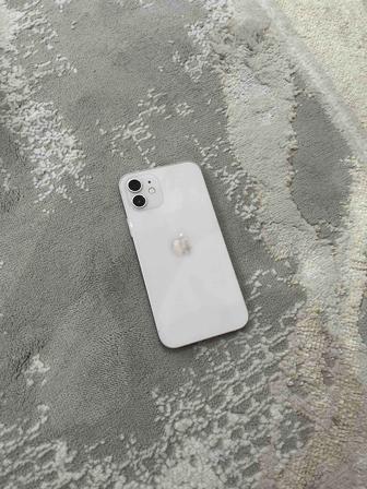 Продам iPhone 12