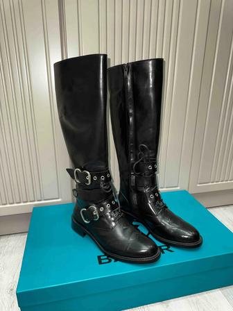 Baver аяқ киімі