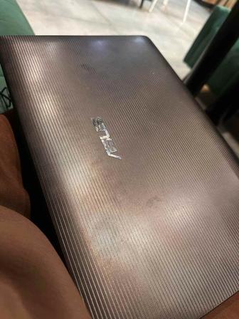 Ноутбук asus k53u