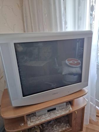 Продам телевизор