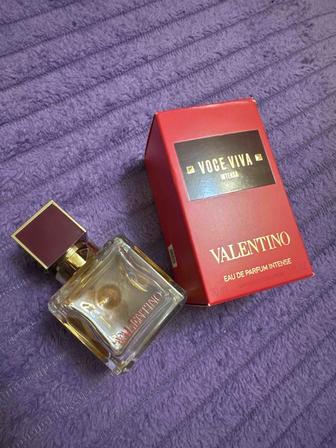 Парфюм Voce Viva Intensa от Valentino