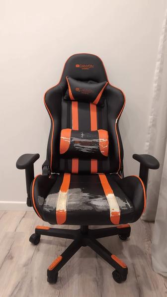 Игровое кресло Canyon Gaming