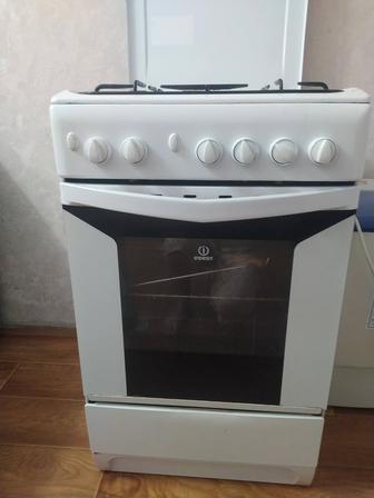 Продам газовую плиту