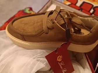 Лоферы и сандалии