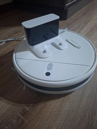 Робот-пылесос Xiaomi Mi Robot Vacuum-Mop 2 Lite полный комплект