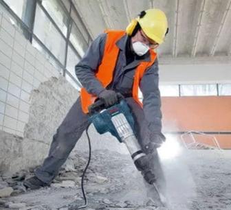 Демонтаж, уборка строительного мусора