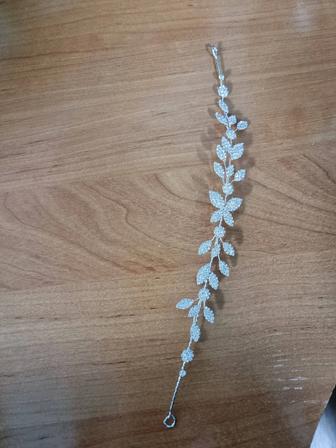 Продам свадебное украшение на голову
