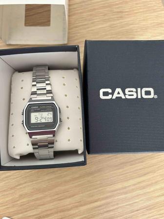 Часы CASIO