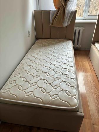 Кровать односпальная