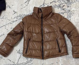 Куртка кожаная женская зимняя