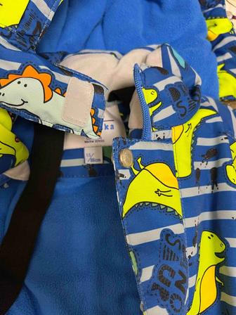 Продам комбинезон 86