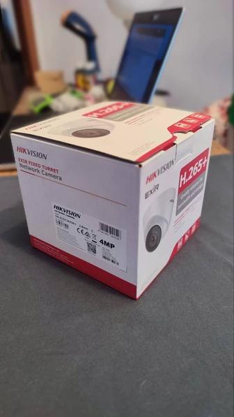 Новая купольная ip камера видеонаблюдения Hikvision