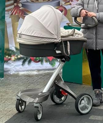 Продам коляску Stokke