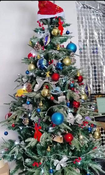 Продам новогоднюю ель большая размер 180 см