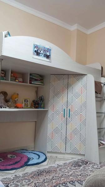 Продам кровать двухъярусный чердак