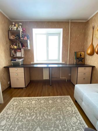 Продам Стол