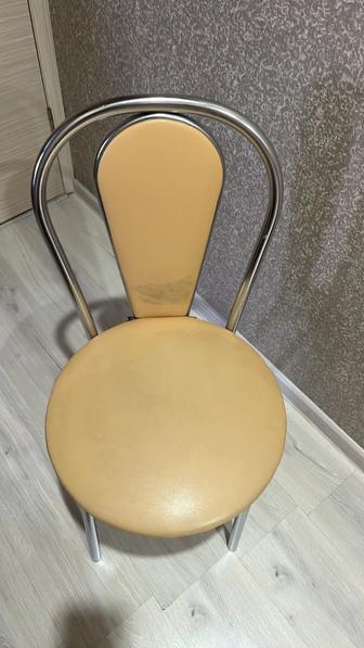 Продам стул