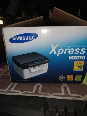 Принтер Samsung Xpress M2070